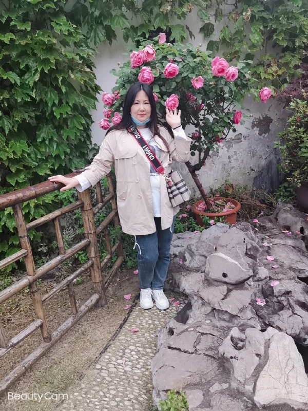 乖乖一女的第三张照片--湖州认干亲服务网